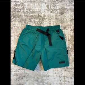 The hundreds utility shorts Brand new size M